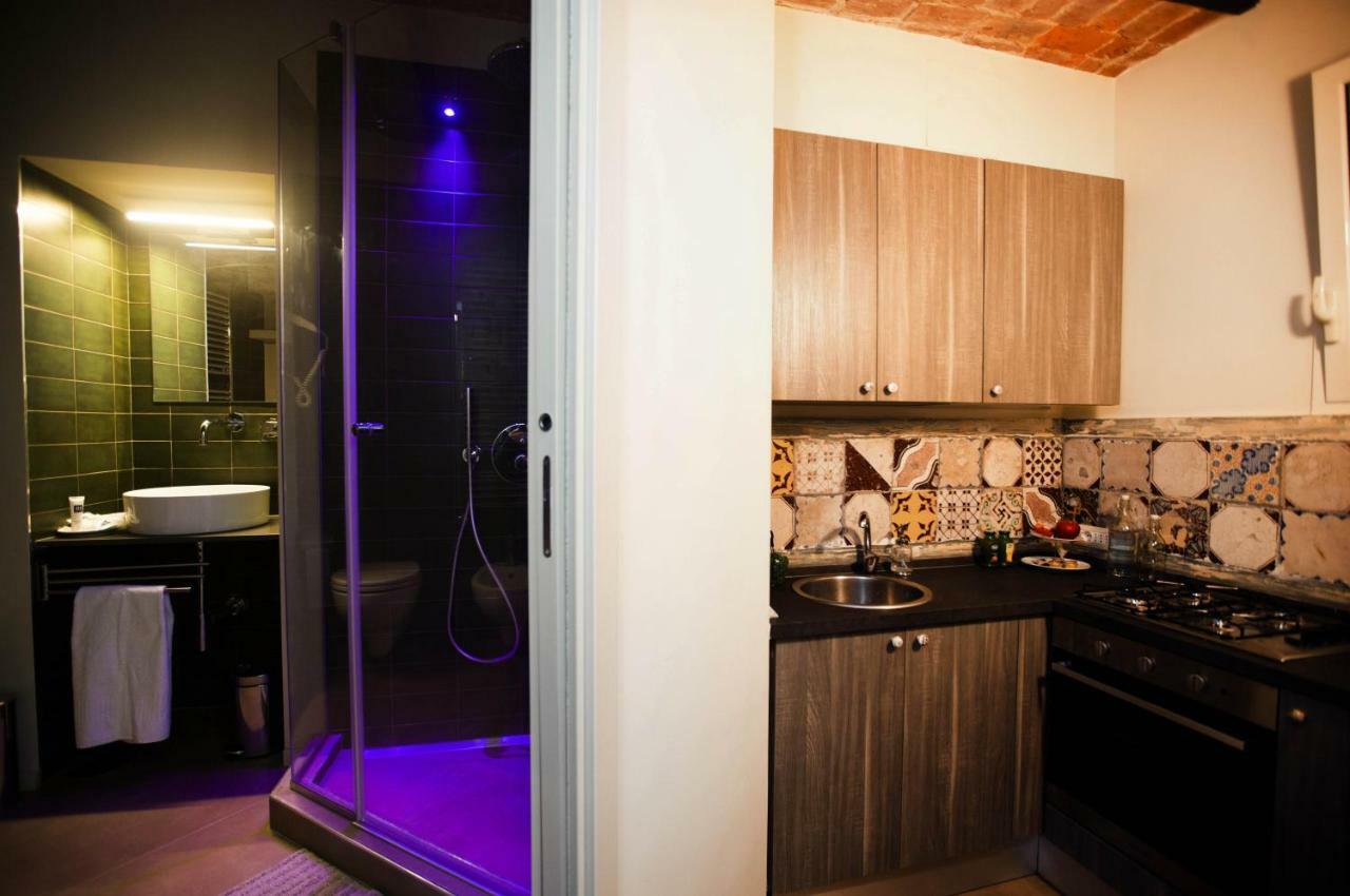 Home Suite Home *